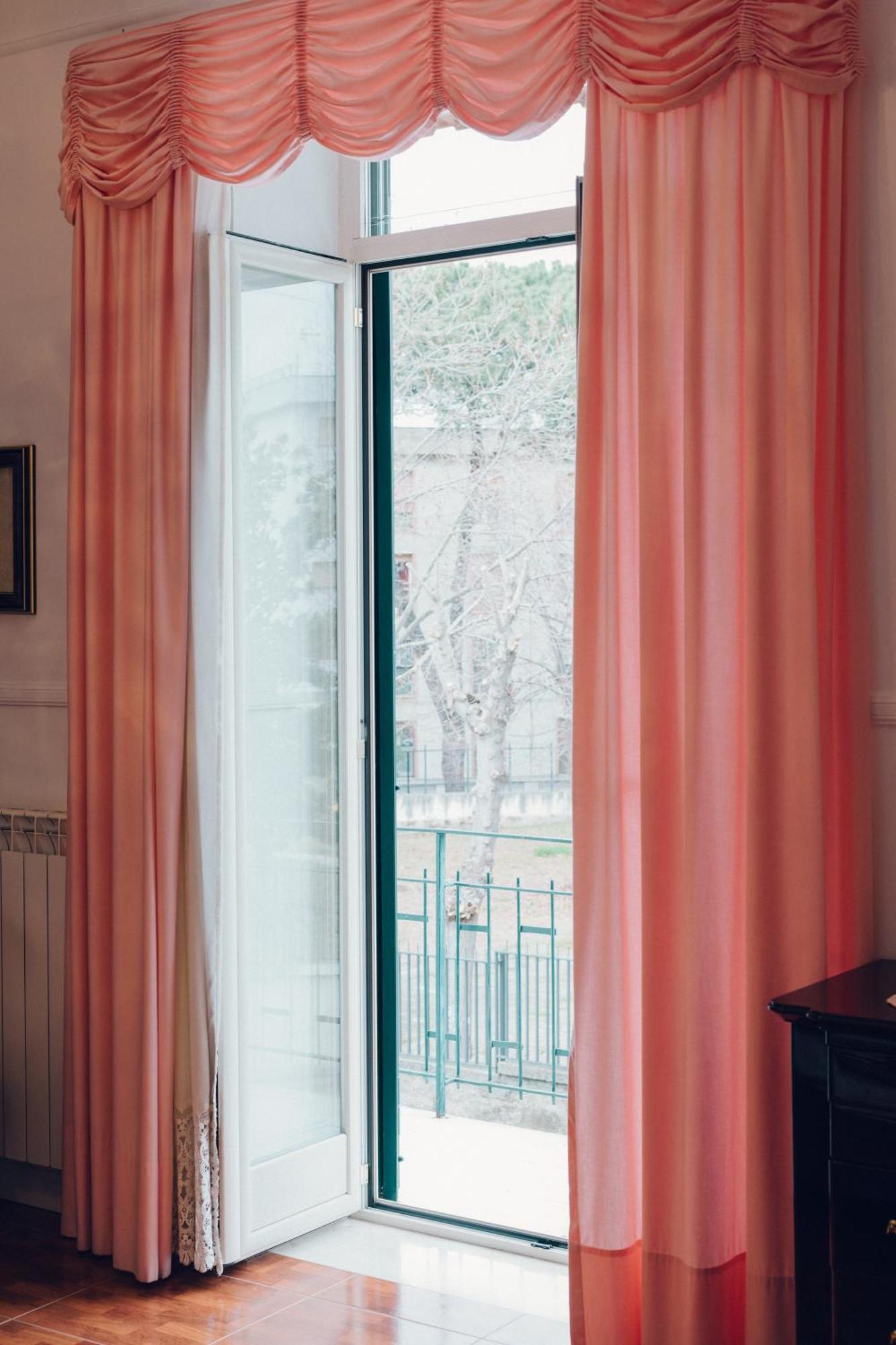 La Famiglia Hotel Pollena Trocchia ภายนอก รูปภาพ